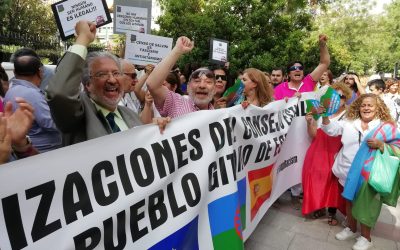 “A los gitanos nos llegan amenazas con deseo de que nos gaseen los nazis”